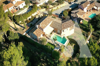  maison salernes 83690