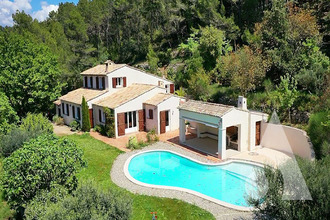  maison salernes 83690