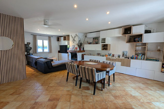  maison salernes 83690