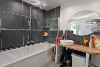  maison salernes 83690