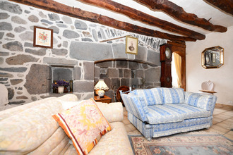  maison salins 15200