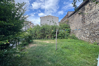  maison salledes 63270