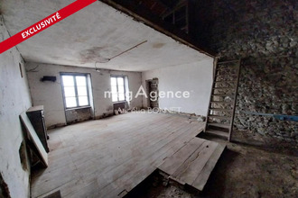  maison salledes 63270