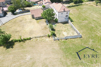  maison salledes 63270
