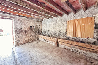  maison salledes 63270