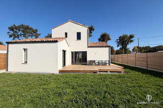  maison sallertaine 85300