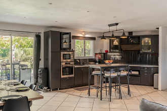  maison salles 33770
