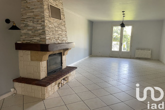  maison salles-d-angles 16130