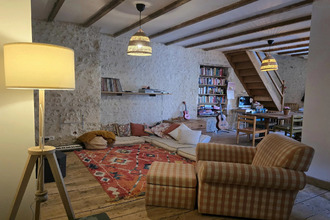  maison salles-lavalette 16190