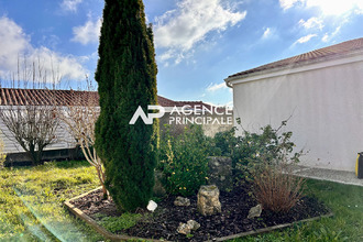  maison salles-sur-mer 17220