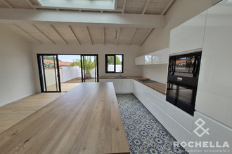  maison salles-sur-mer 17220