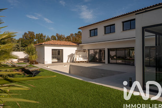  maison salon-de-provence 13300