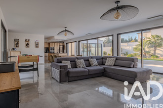  maison salon-de-provence 13300