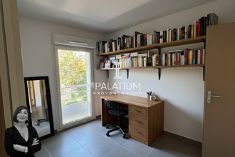  maison salon-de-provence 13300