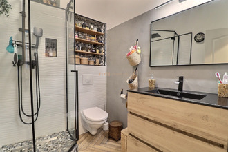  maison salon-de-provence 13300