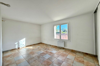  maison salon-de-provence 13300