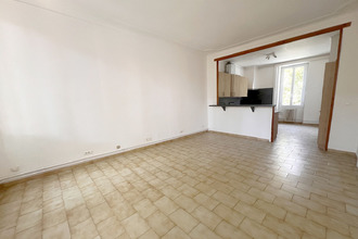  maison salon-de-provence 13300