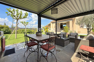  maison sarrians 84260