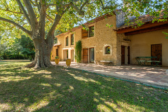  maison sarrians 84260