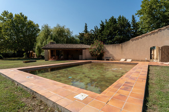  maison sarrians 84260