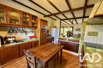 maison sarrians 84260