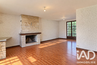 maison sarrians 84260