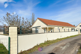  maison saulx 70240
