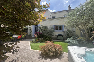  maison saumur 49400