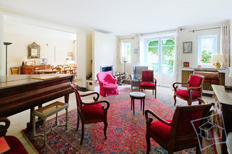  maison senlisse 78720