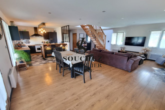  maison servins 62530