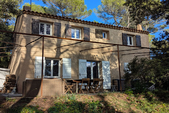  maison sillans-la-cascade 83690