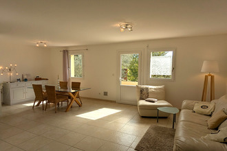  maison sillans-la-cascade 83690