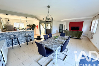  maison simple 53360