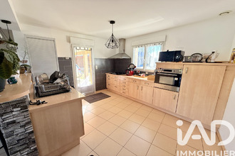  maison simple 53360