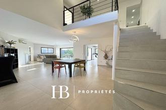  maison six-fours-les-plages 83140