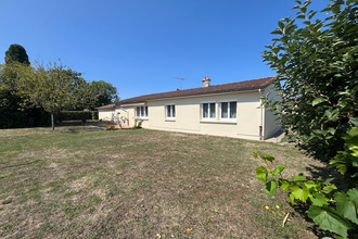  maison smarves 86240