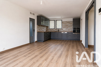  maison smarves 86240