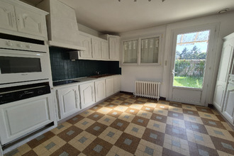  maison solesmes 72300