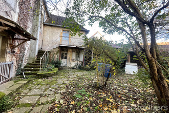  maison st-amand-mtrond 18200