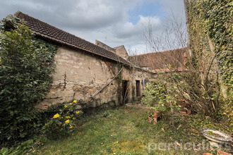  maison st-amand-mtrond 18200