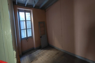  maison st-amant-de-boixe 16330