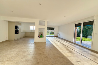  maison st-andre-les-vergers 10120