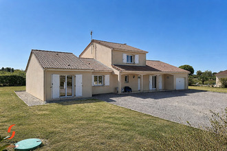  maison st-angel 03170