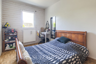 maison st-ave 56890