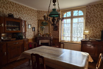  maison st-bonnet-de-rochefort 03800