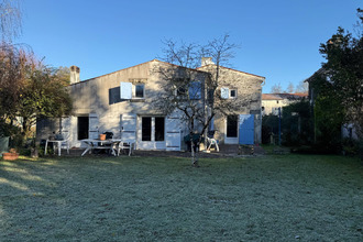  maison st-bris-des-bois 17770