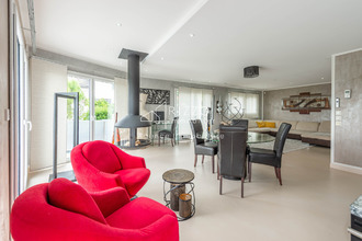  maison st-cergues 74140