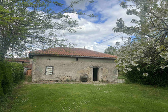  maison st-claud 16450