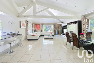  maison st-cyr-sur-mer 83270