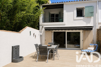  maison st-cyr-sur-mer 83270